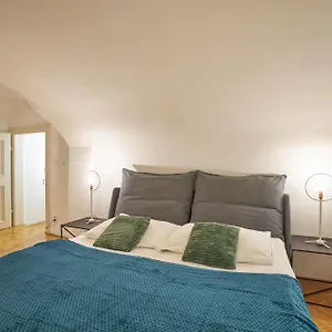 Apart-hotel Lazenska N4