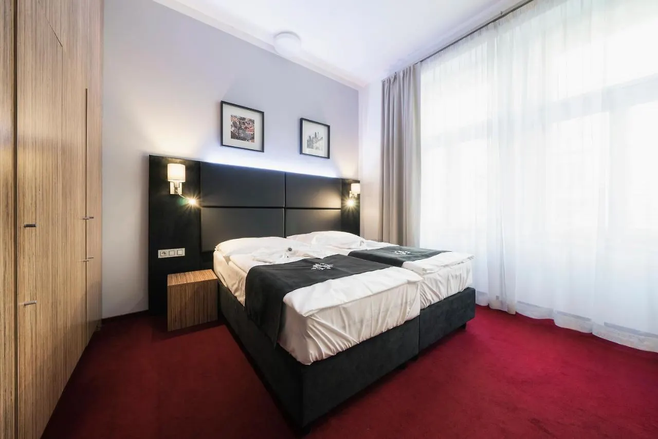 ****  Hotel Noir Praga República Checa